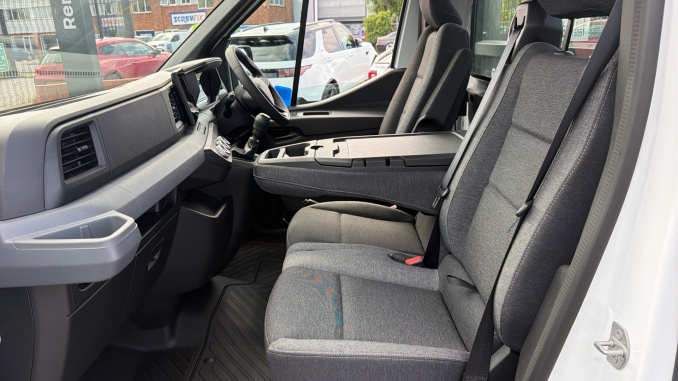 Renault Master Mwb Diesel Fwd ML35dCi 150 Advance Low Roof Aluminium Tipper - Image 42